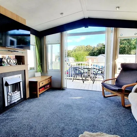 Apple Tree Lodge Hot Tub 3 Bedroom 2 Bars Morpeth Exterior photo