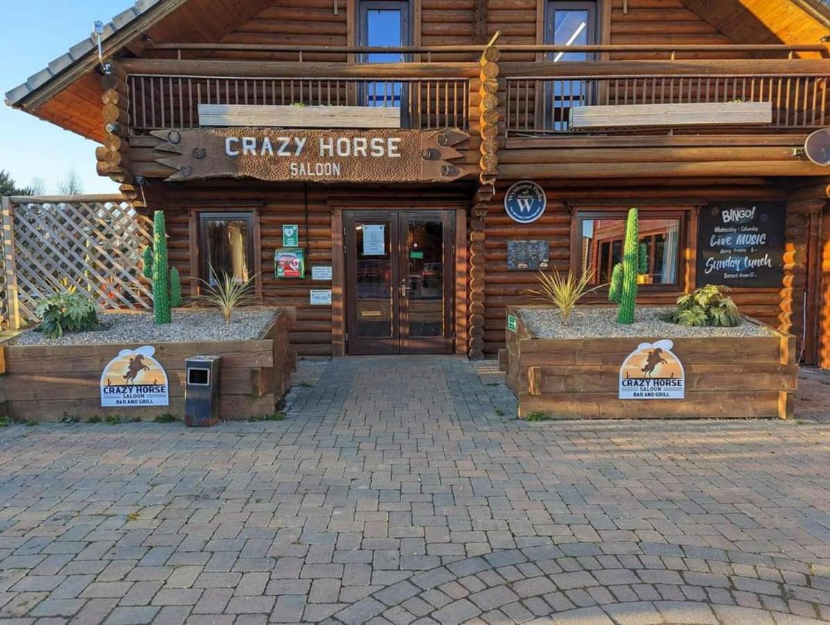 Apple Tree Hot Tub 3 Bedroom 2 Bars Holiday home Morpeth